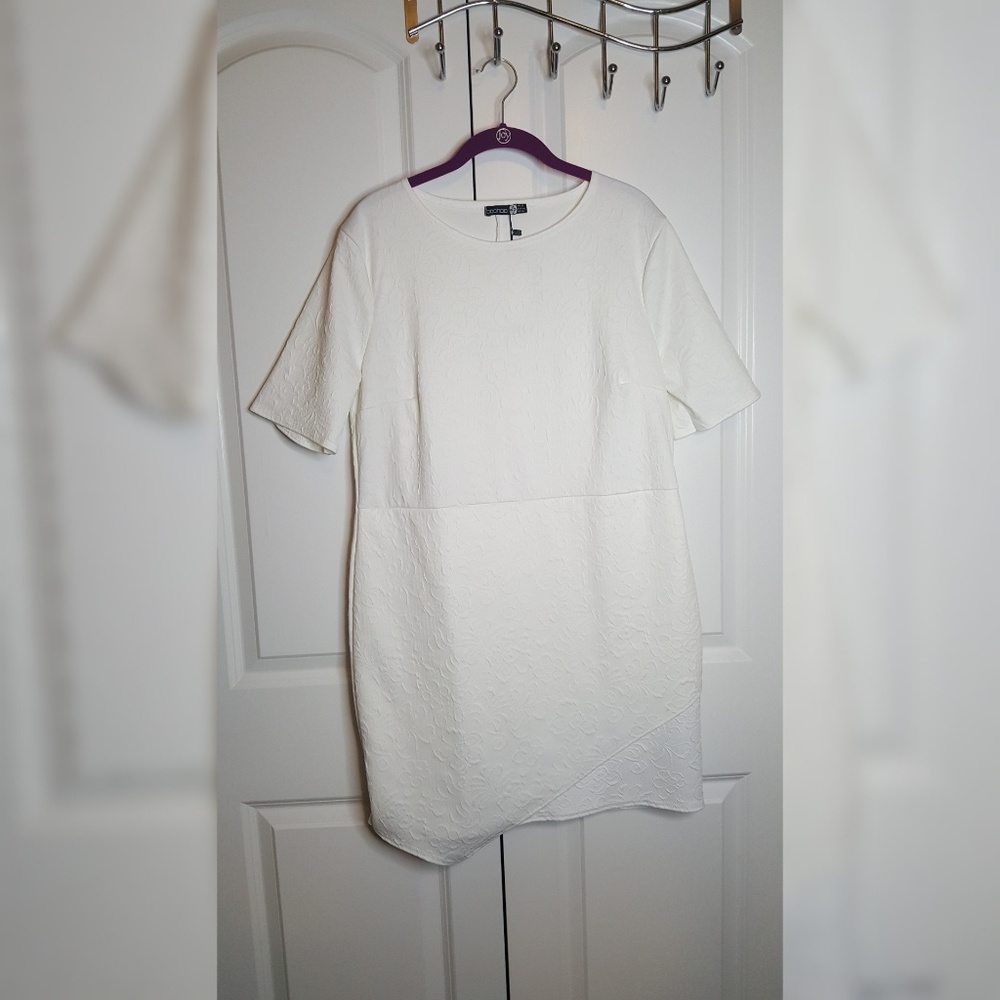 Boohoo dress